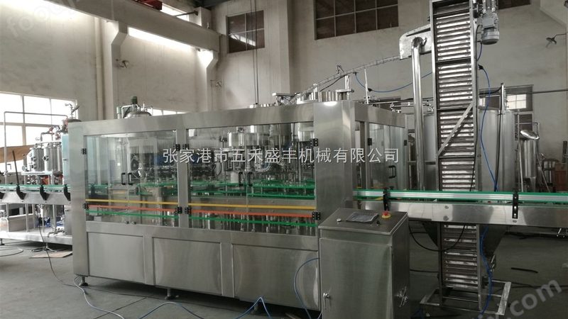 食品设备材质：304与316不锈钢的区别解析**